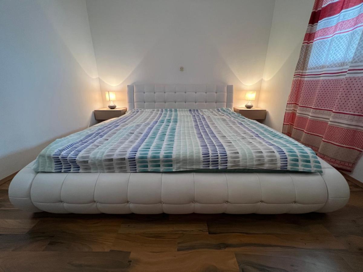Villa Viktorija Galovac  Eksteriør billede
